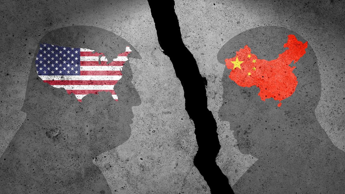 Trump vystřelil další tarifní salvu. A Peking slibuje boj „až do konce“